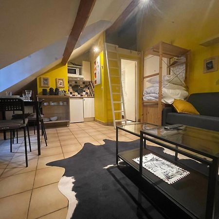 Montmartre Sacre Coeur - Appartement Martyrs باريس المظهر الخارجي الصورة
